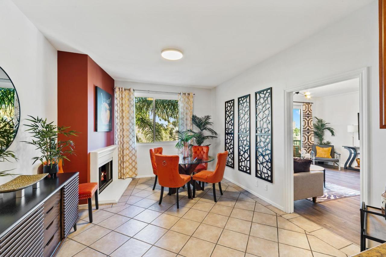 Beverly Hills 2 Bed 2 Bath Penthouse With Den And Parking 414 Los Angeles Eksteriør billede